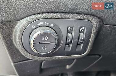 Мінівен Opel Zafira 2013 в 