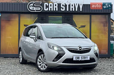 Мінівен Opel Zafira 2012 в 