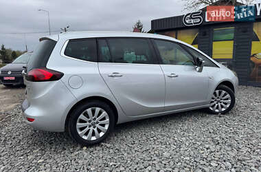 Мінівен Opel Zafira 2012 в 