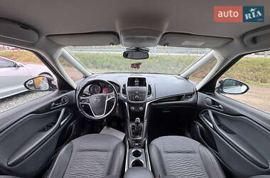 Мінівен Opel Zafira 2012 в 