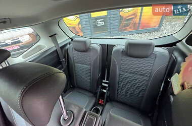 Мінівен Opel Zafira 2012 в 