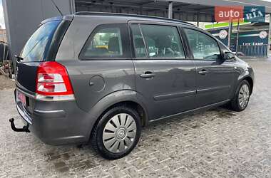 Минивэн Opel Zafira 2008 в Белой Церкви