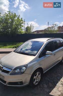 Мінівен Opel Zafira 2007 в Білій Церкві