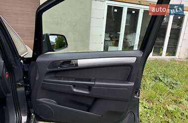 Мінівен Opel Zafira 2013 в 