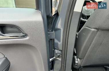 Мінівен Opel Zafira 2013 в 