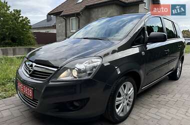 Мінівен Opel Zafira 2013 в 