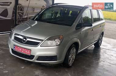 Минивэн Opel Zafira 2006 в Гнивани
