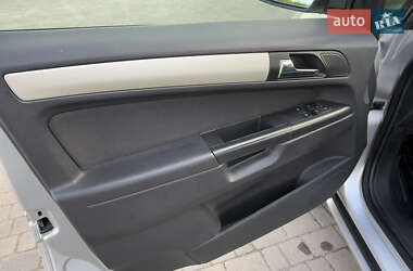 Минивэн Opel Zafira 2008 в 