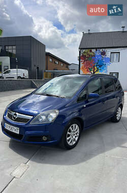 Мінівен Opel Zafira 2005 в Білій Церкві