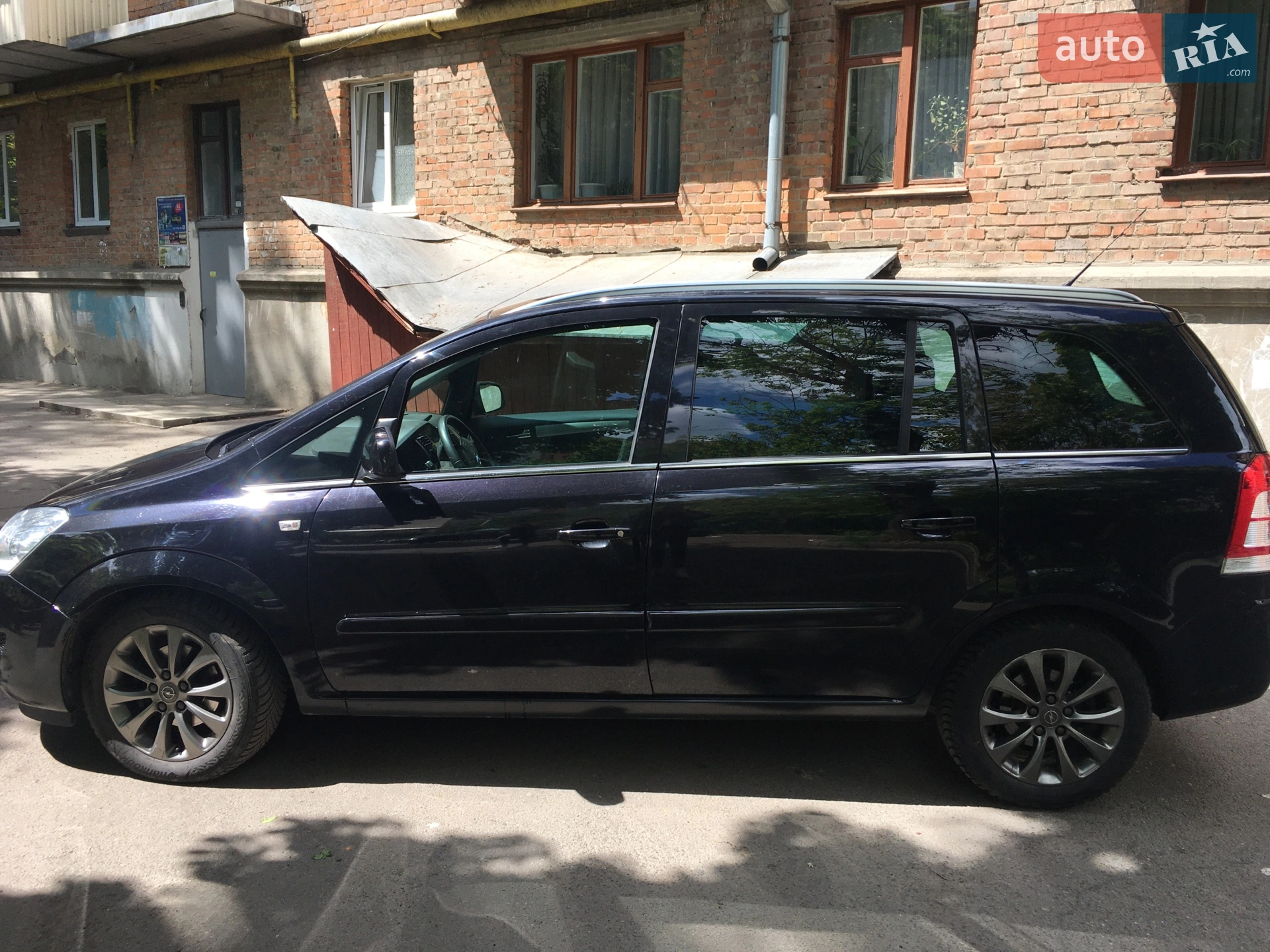2010 Opel Zafira - мініатюра 9