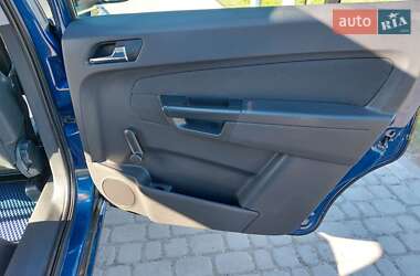 Минивэн Opel Zafira 2008 в 