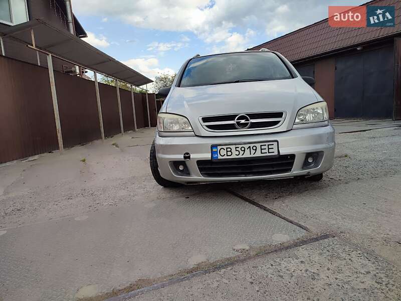 Мінівен Opel Zafira 2004 в 