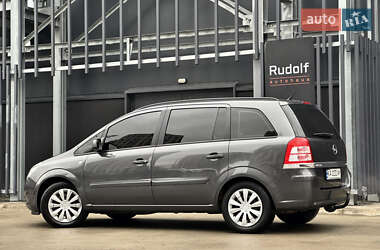 Минивэн Opel Zafira 2011 в 