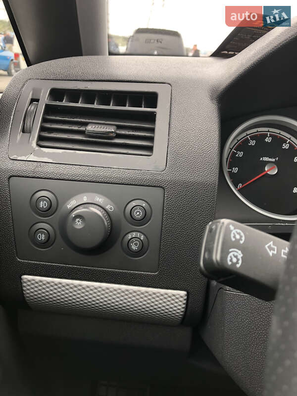 Мінівен Opel Zafira 2009 в Харкові