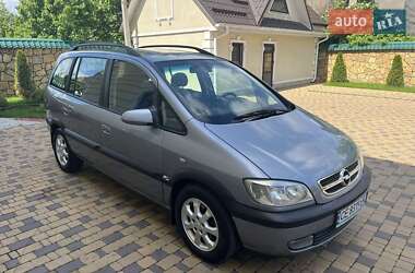 Минивэн Opel Zafira 2003 в Могилев-Подольске