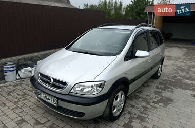 Мінівен Opel Zafira 2003 в Тульчині