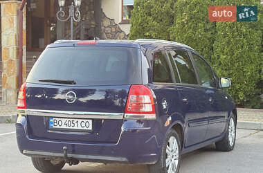 Мінівен Opel Zafira 2010 в 