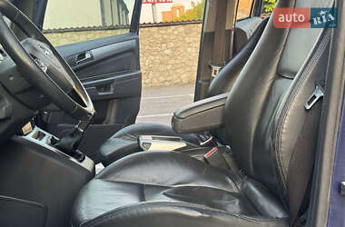 Мінівен Opel Zafira 2010 в 