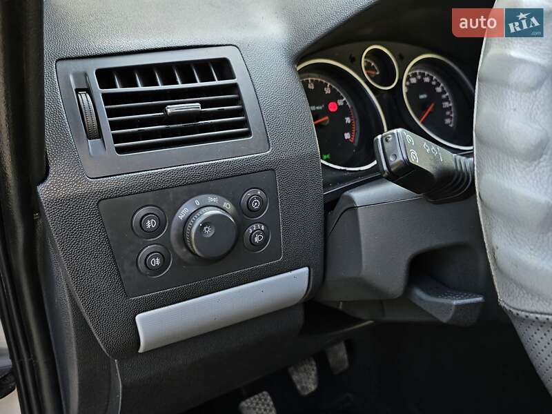 Мінівен Opel Zafira 2008 в Тернополі