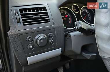 Минивэн Opel Zafira 2008 в 
