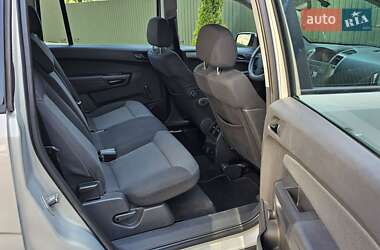 Минивэн Opel Zafira 2008 в 
