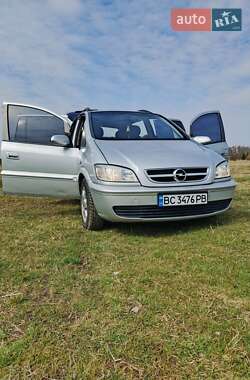 Минивэн Opel Zafira 2004 в 