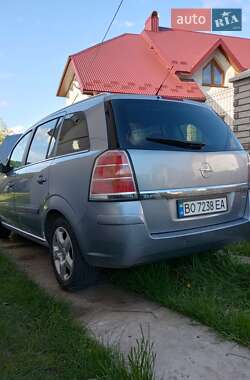 Мінівен Opel Zafira 2007 в 