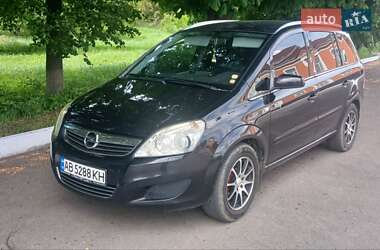 Минивэн Opel Zafira 2008 в 