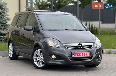 Минивэн Opel Zafira 2011 в Луцке