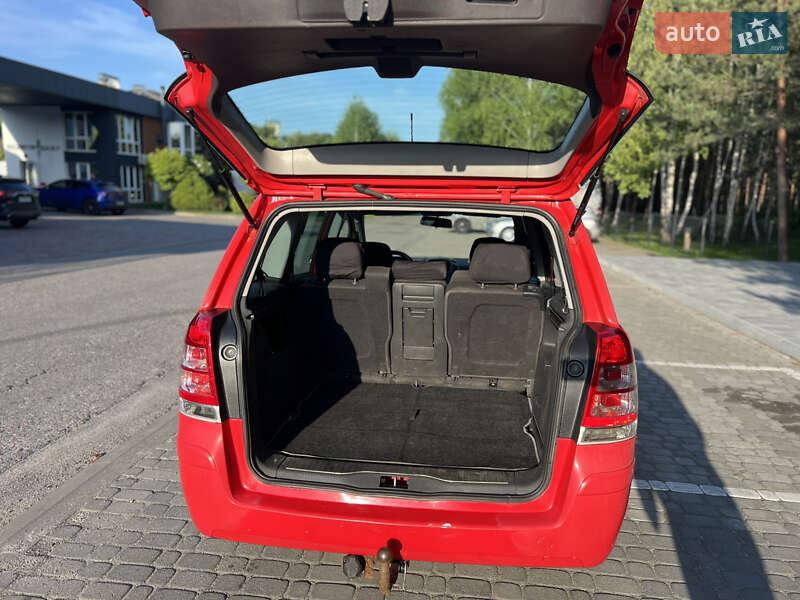 Мінівен Opel Zafira 2006 в Києві