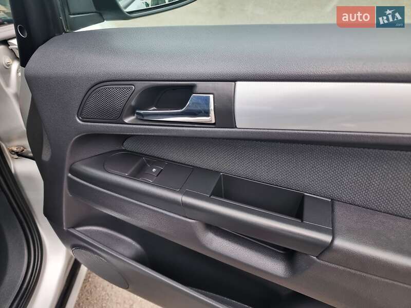 Мінівен Opel Zafira 2007 в Хмельницькому