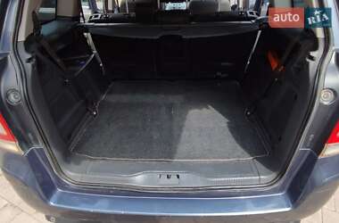 Минивэн Opel Zafira 2009 в 