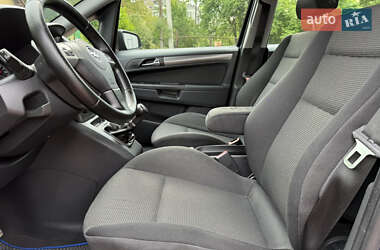 Мінівен Opel Zafira 2006 в 
