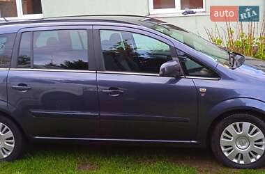 Мінівен Opel Zafira 2010 в Львові