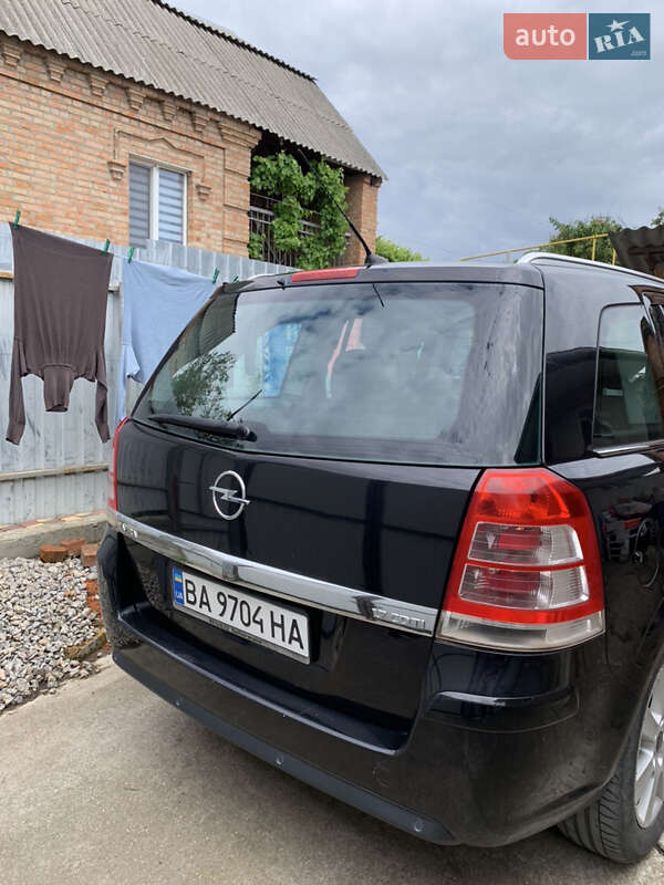 Минивэн Opel Zafira 2009 в Кропивницком фото 3 Минивэн Opel Zafira 2009 в Кропивницком