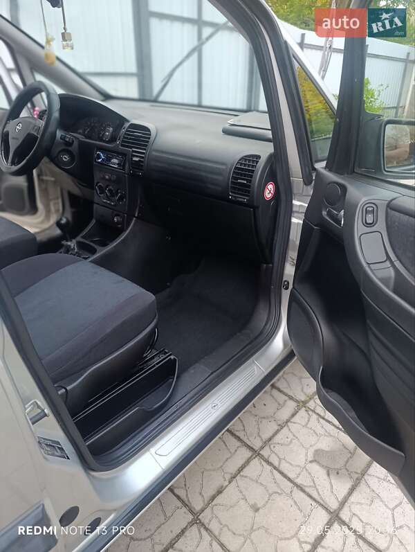 Мінівен Opel Zafira 2003 в Білій Церкві