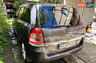Мінівен Opel Zafira 2009 в Івано-Франківську
