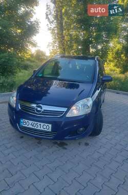 Мінівен Opel Zafira 2010 в 