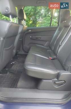 Мінівен Opel Zafira 2010 в 