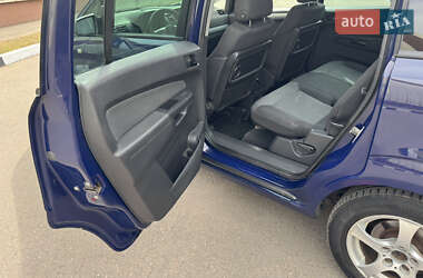 Минивэн Opel Zafira 2006 в 