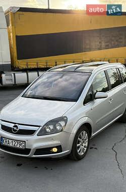 Мінівен Opel Zafira 2007 в Звягелі
