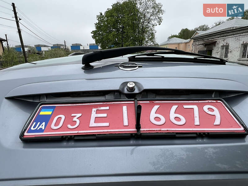 Минивэн Opel Zafira 2005 в Сумах