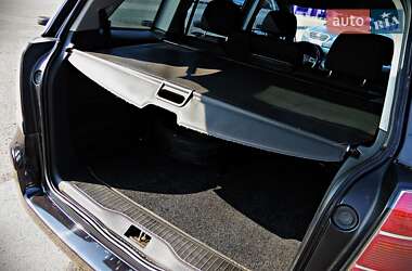 Минивэн Opel Zafira 2007 в 