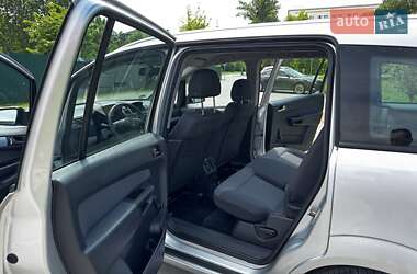 Минивэн Opel Zafira 2007 в 
