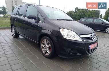 Минивэн Opel Zafira 2008 в Черкассах