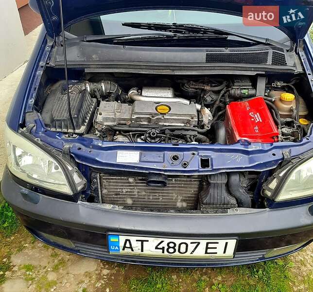 Opel Zafira 2000