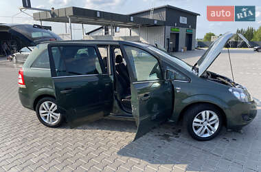 Мінівен Opel Zafira 2010 в 