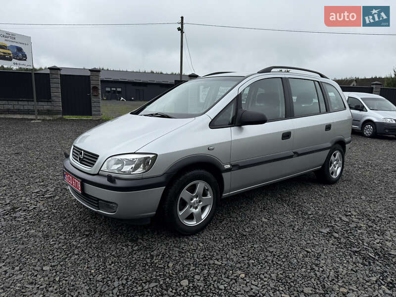 Минивэн Opel Zafira 2001 в Луцке