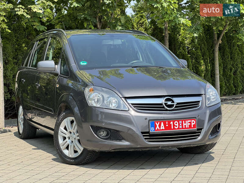 Минивэн Opel Zafira 2012 в Львове