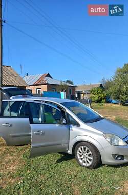 Минивэн Opel Zafira 2009 в 